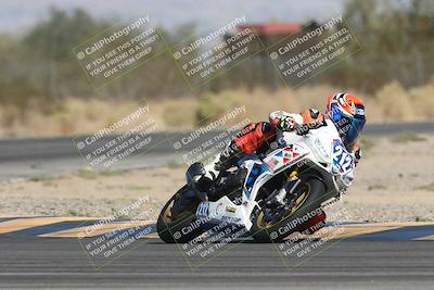 media/Nov-02-2025-CVMA (Sun) [[337aff29ab]]/Race 8-Formula Lightweight Twins Shootout/